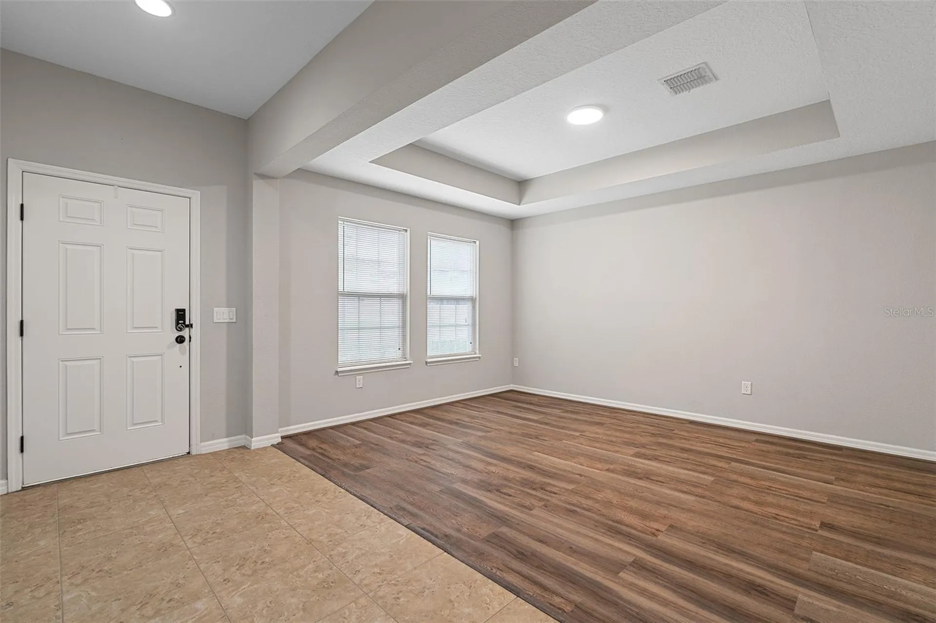 14048 Waterford Creek Boulevard Orlando FL 32828