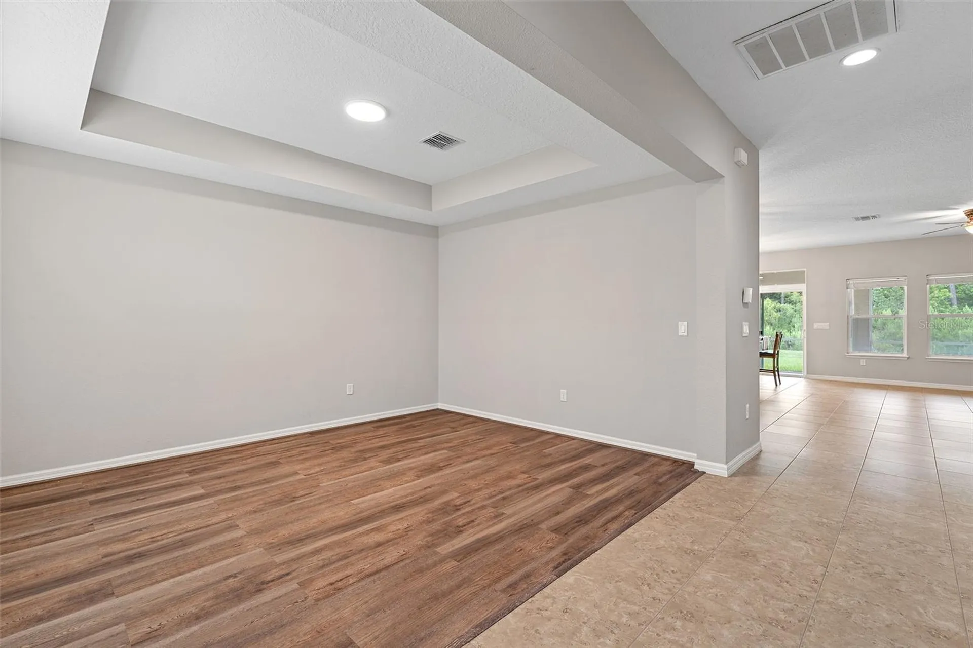 14048 Waterford Creek Boulevard Orlando FL 32828