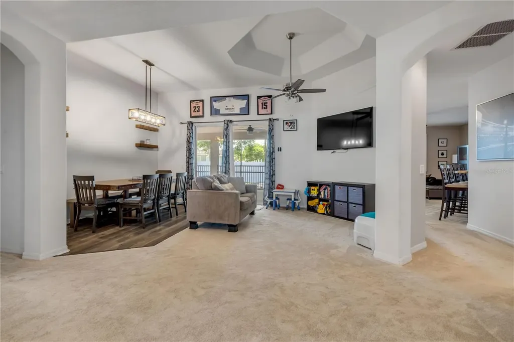 36624 Grand Island Oaks Circle Grand Island FL 32735