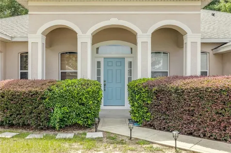 36624 Grand Island Oaks Circle Grand Island FL 32735