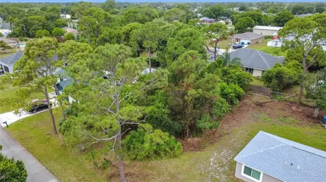 428 Azalea Avenue SE Palm Bay FL 32909