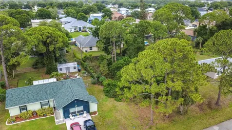 428 Azalea Avenue SE Palm Bay FL 32909
