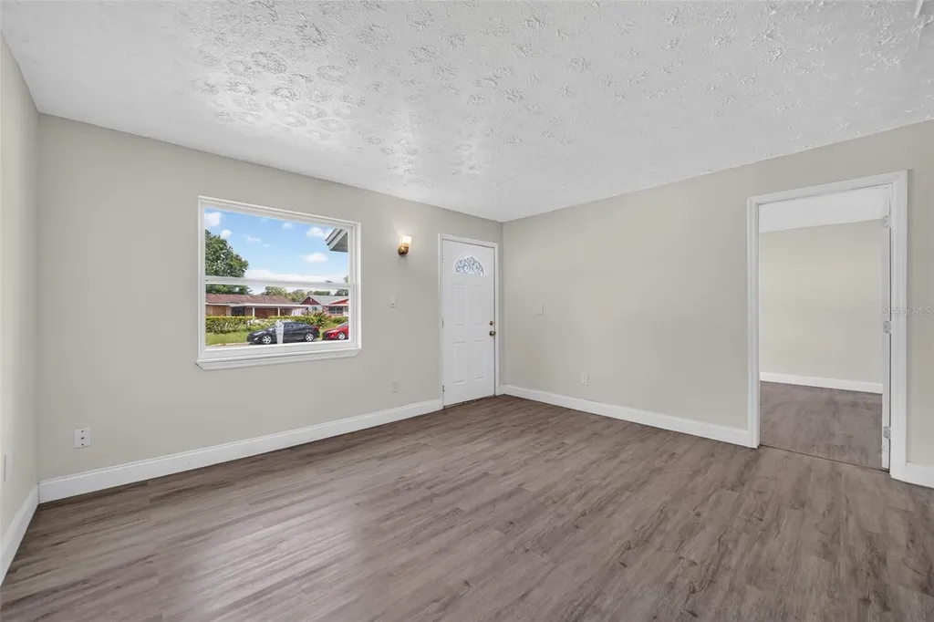 1635 Ravenall Avenue Orlando FL 32811
