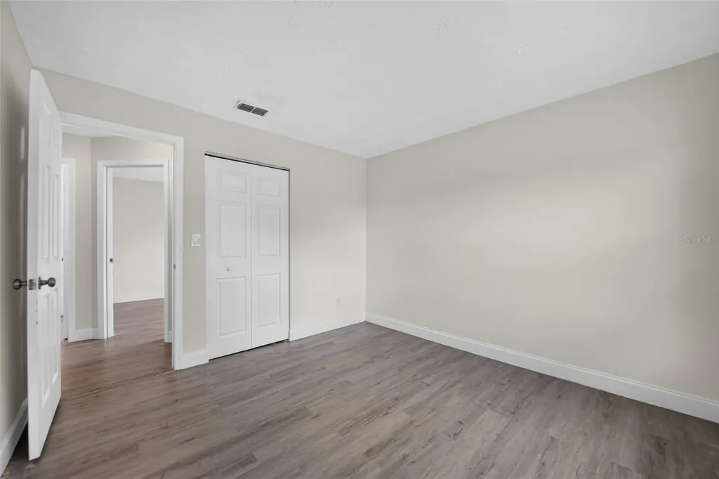1635 Ravenall Avenue Orlando FL 32811