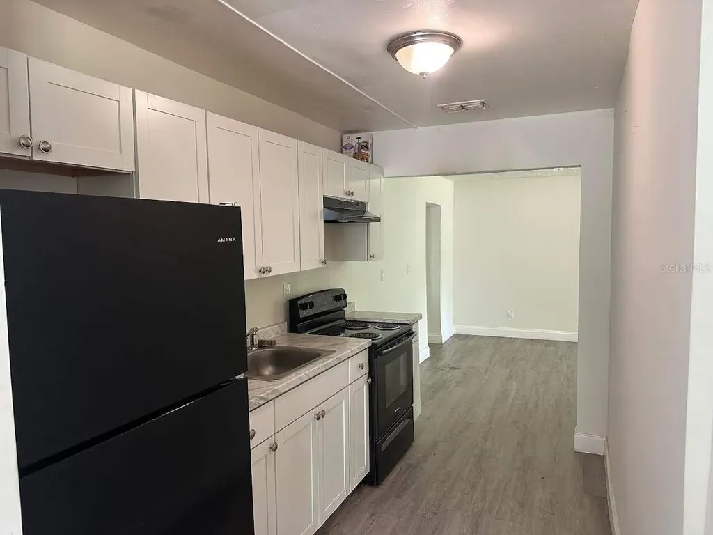 1635 Ravenall Avenue Orlando FL 32811