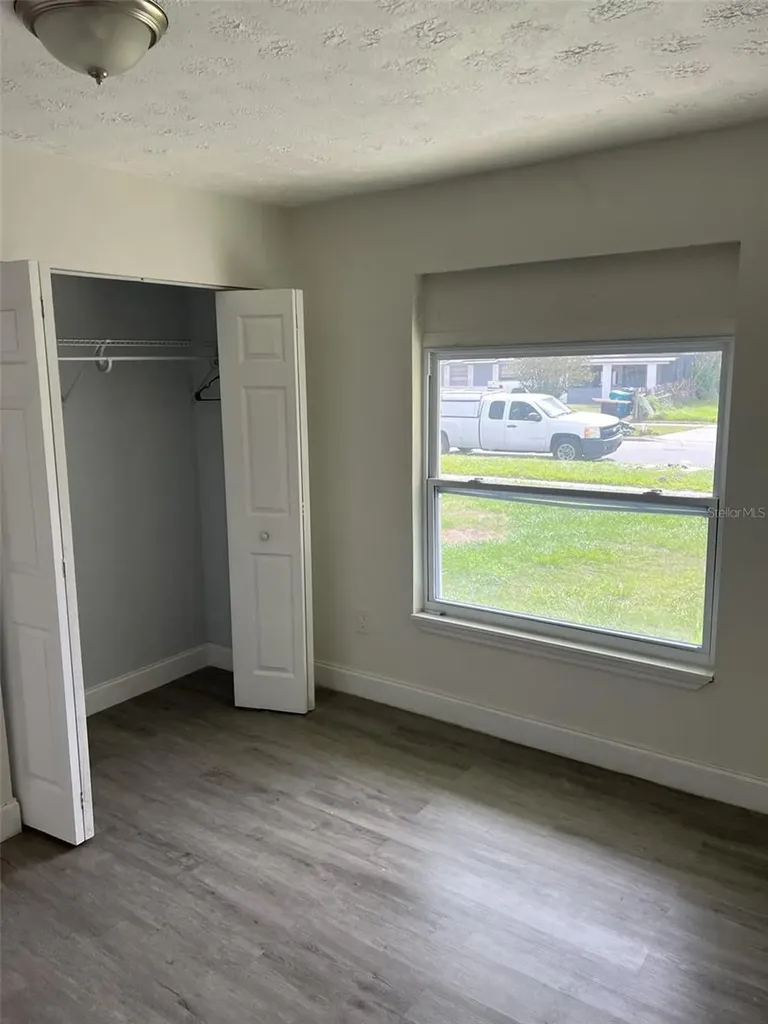 1635 Ravenall Avenue Orlando FL 32811