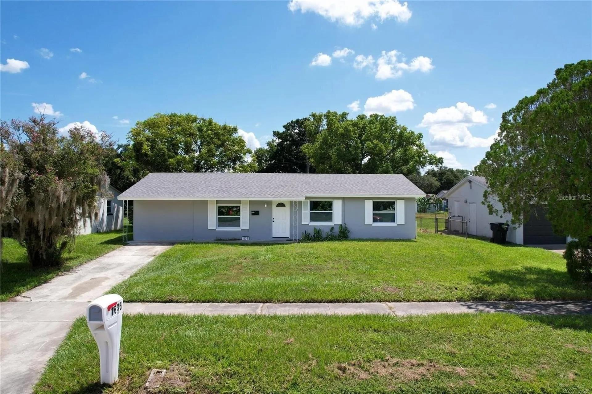 1635 Ravenall Avenue Orlando FL 32811