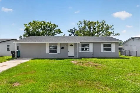 1635 Ravenall Avenue Orlando FL 32811
