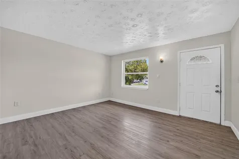 1635 Ravenall Avenue Orlando FL 32811