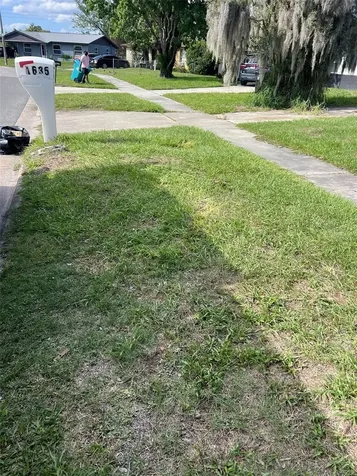 1635 Ravenall Avenue Orlando FL 32811