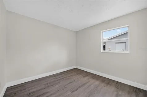 1635 Ravenall Avenue Orlando FL 32811