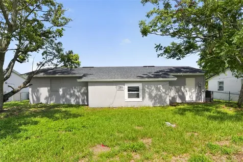1635 Ravenall Avenue Orlando FL 32811