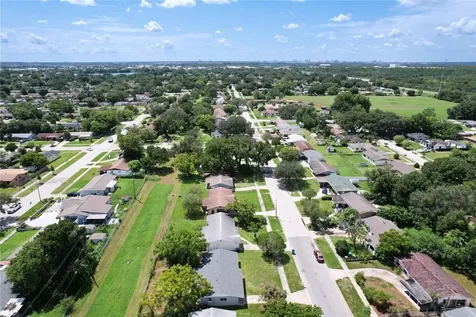 1635 Ravenall Avenue Orlando FL 32811