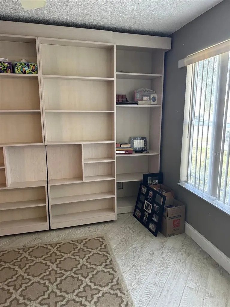 6035 Bahia Del Mar Boulevard St Petersburg FL 33715