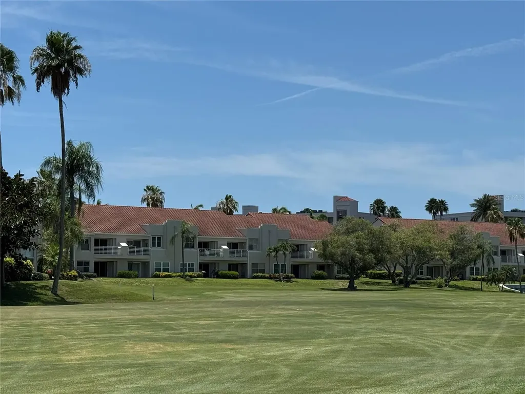 6035 Bahia Del Mar Boulevard St Petersburg FL 33715