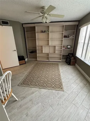 6035 Bahia Del Mar Boulevard St Petersburg FL 33715