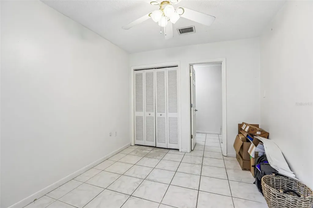 2709 49th Street N St Petersburg FL 33710