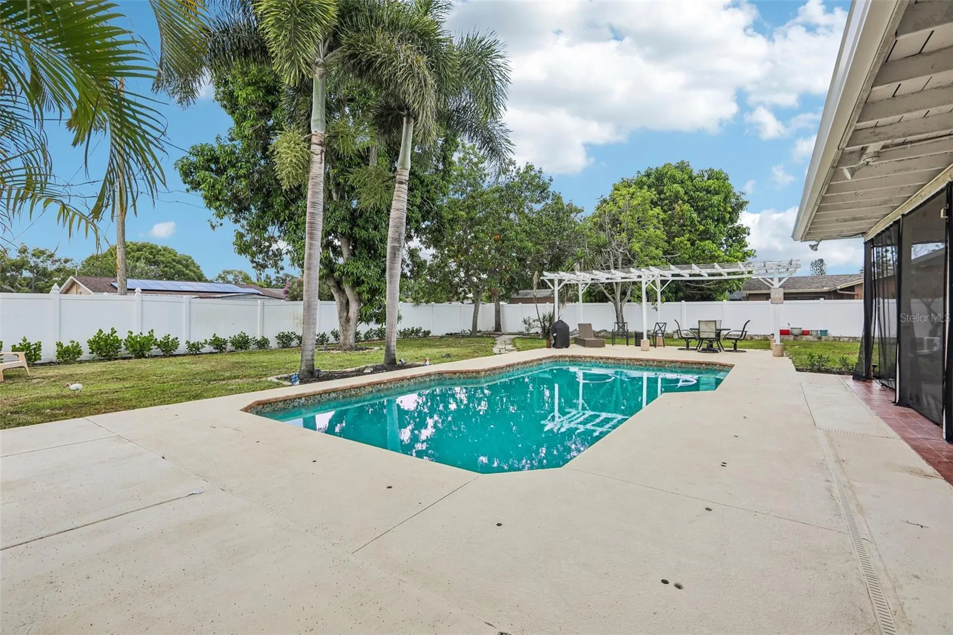 2709 49th Street N St Petersburg FL 33710