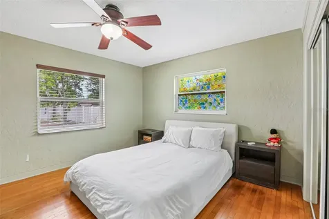 2709 49th Street N St Petersburg FL 33710