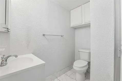 2709 49th Street N St Petersburg FL 33710