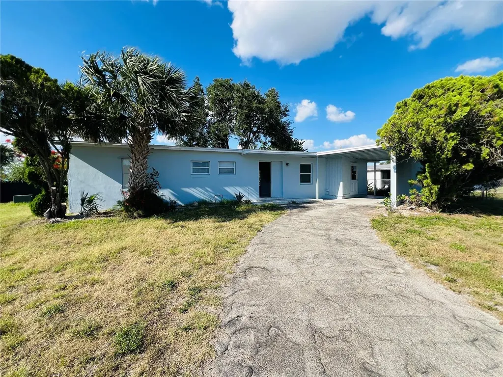21098 Glendale Avenue Port Charlotte FL 33952