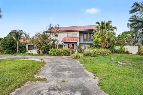 6141 Palmetto Drive Indian Lake Estates FL 33855