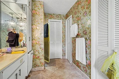 6141 Palmetto Drive Indian Lake Estates FL 33855