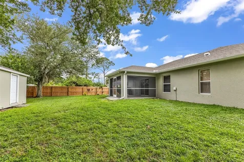 18091 Regan Avenue Port Charlotte FL 33948