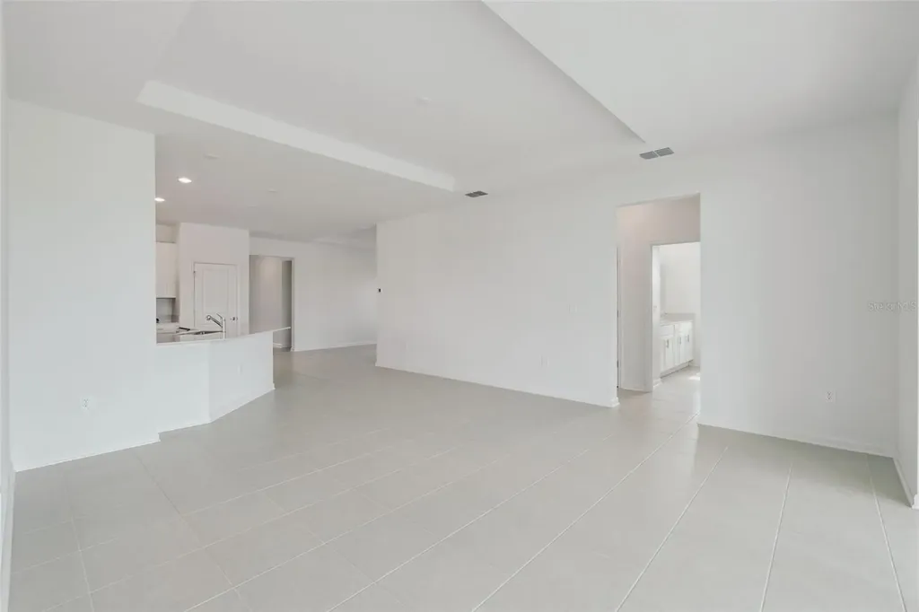 1672 Rider Rain Lane Apopka FL 32703