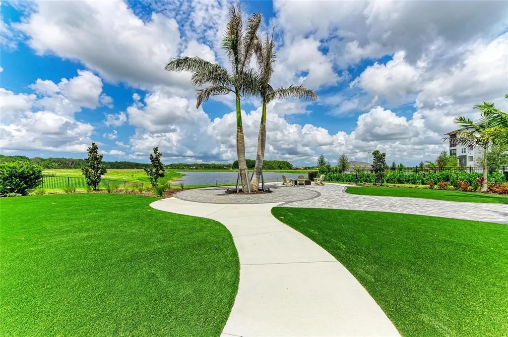 247 Monet Trail Bradenton FL 34212