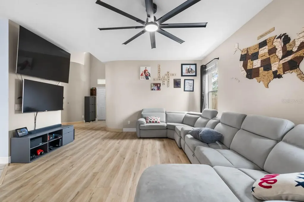 9839 Laurel Ledge Drive Riverview FL 33569