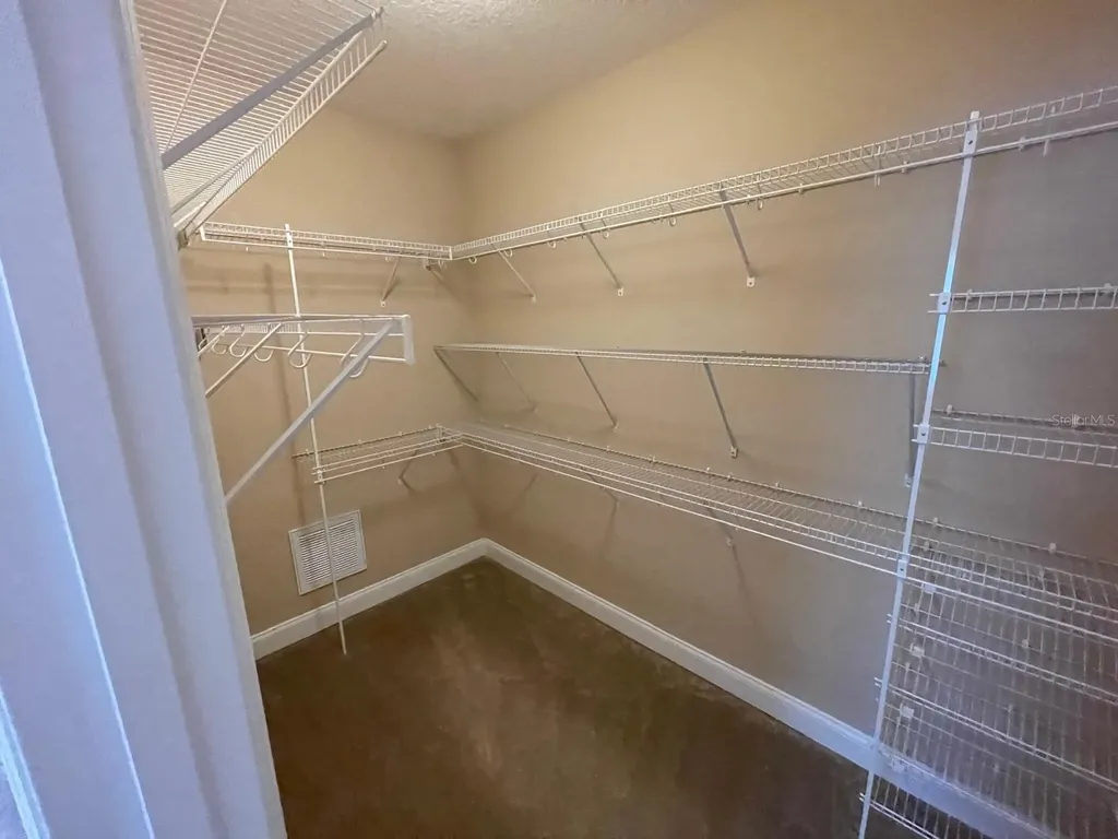 2745 Peony Drive Oviedo FL 32766