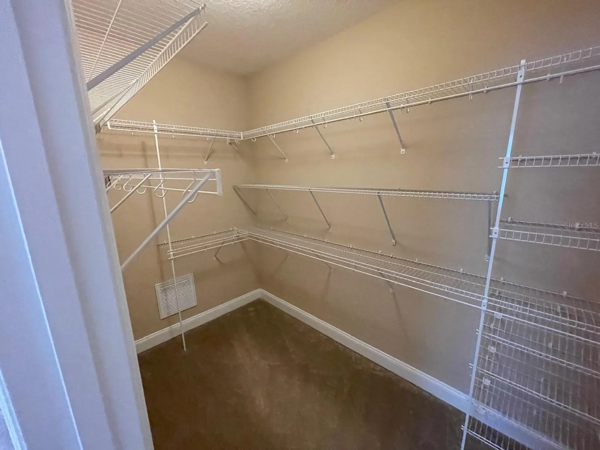 2745 Peony Drive Oviedo FL 32766