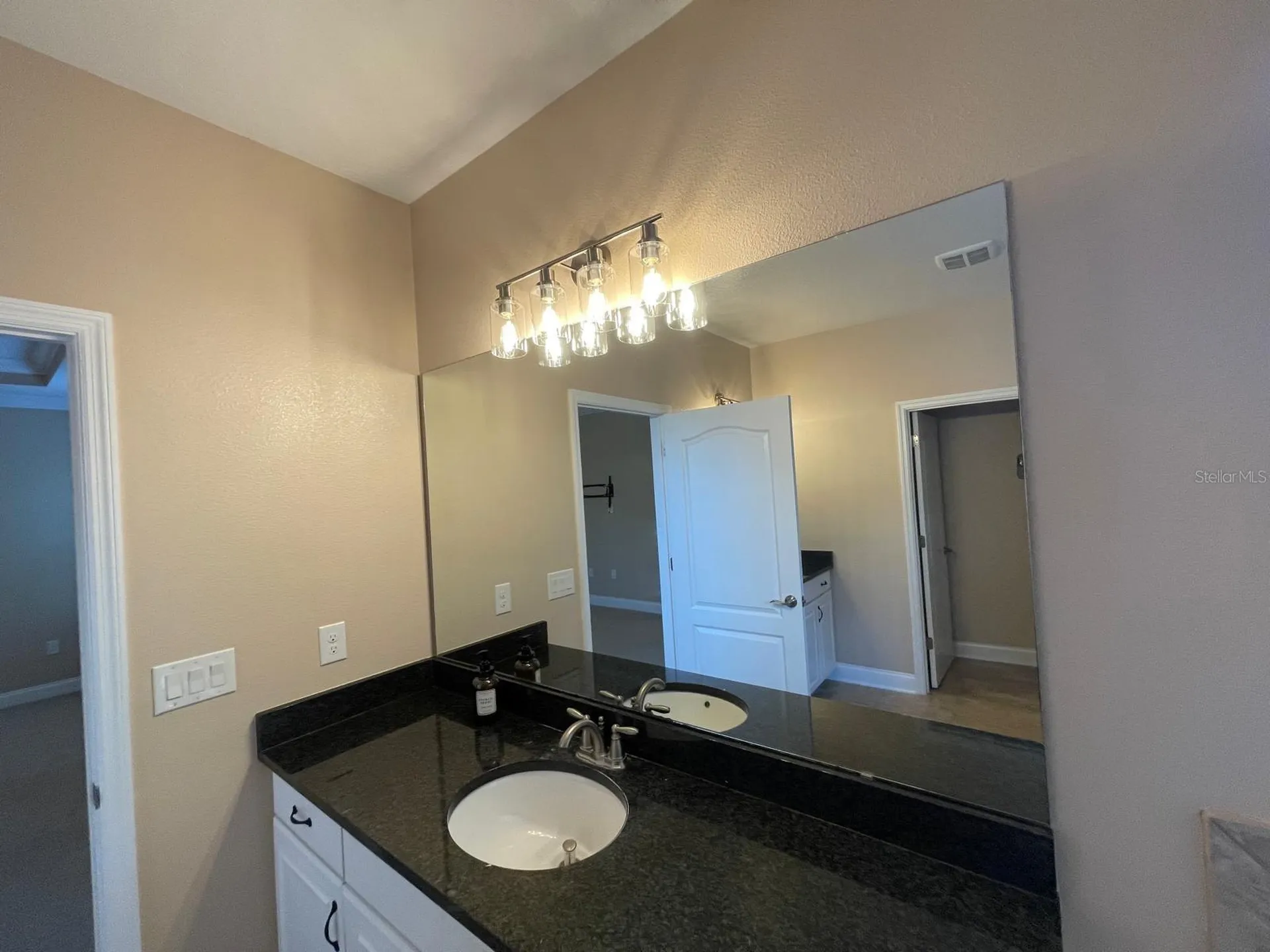 2745 Peony Drive Oviedo FL 32766