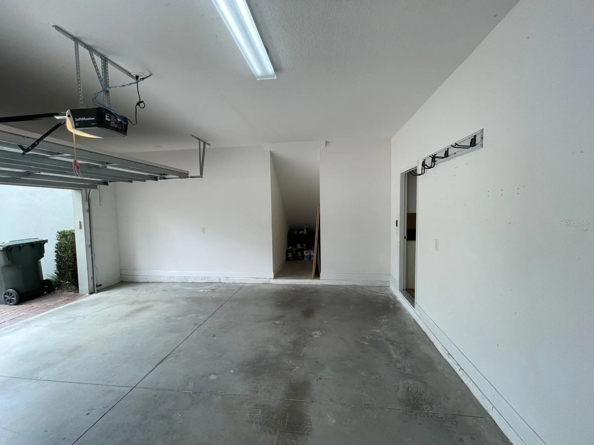 2745 Peony Drive Oviedo FL 32766