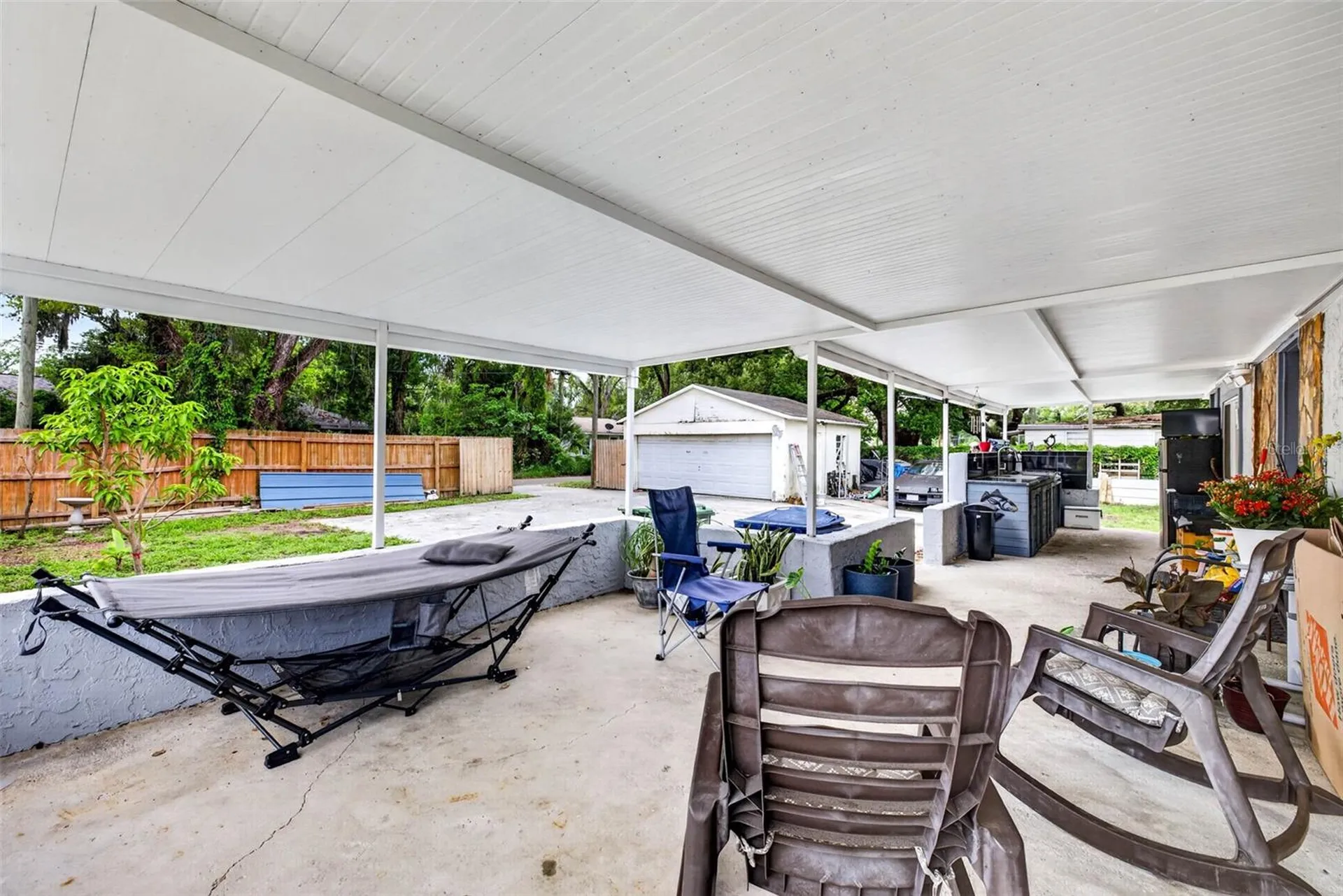 5008 N 17th Street Tampa FL 33610