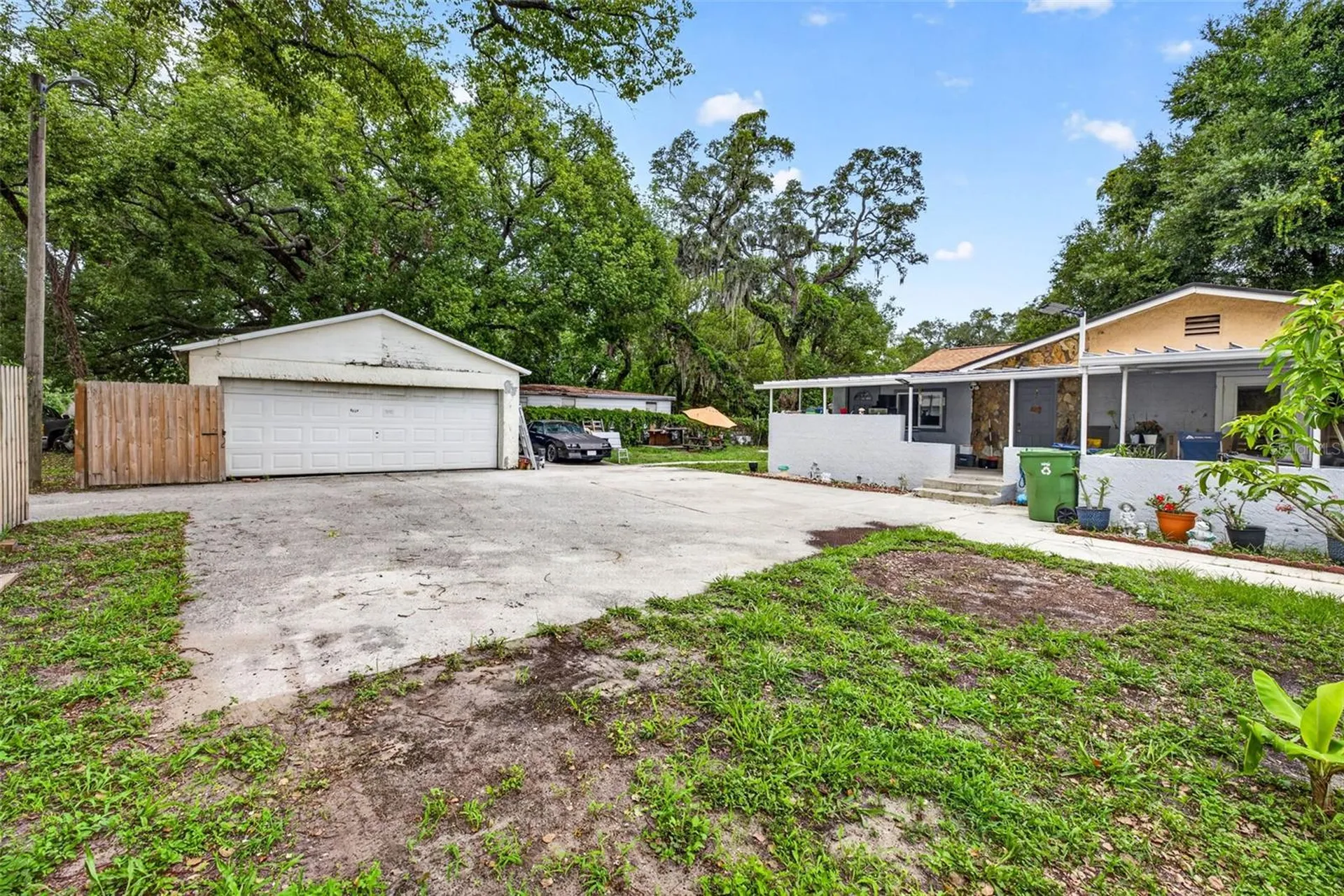 5008 N 17th Street Tampa FL 33610