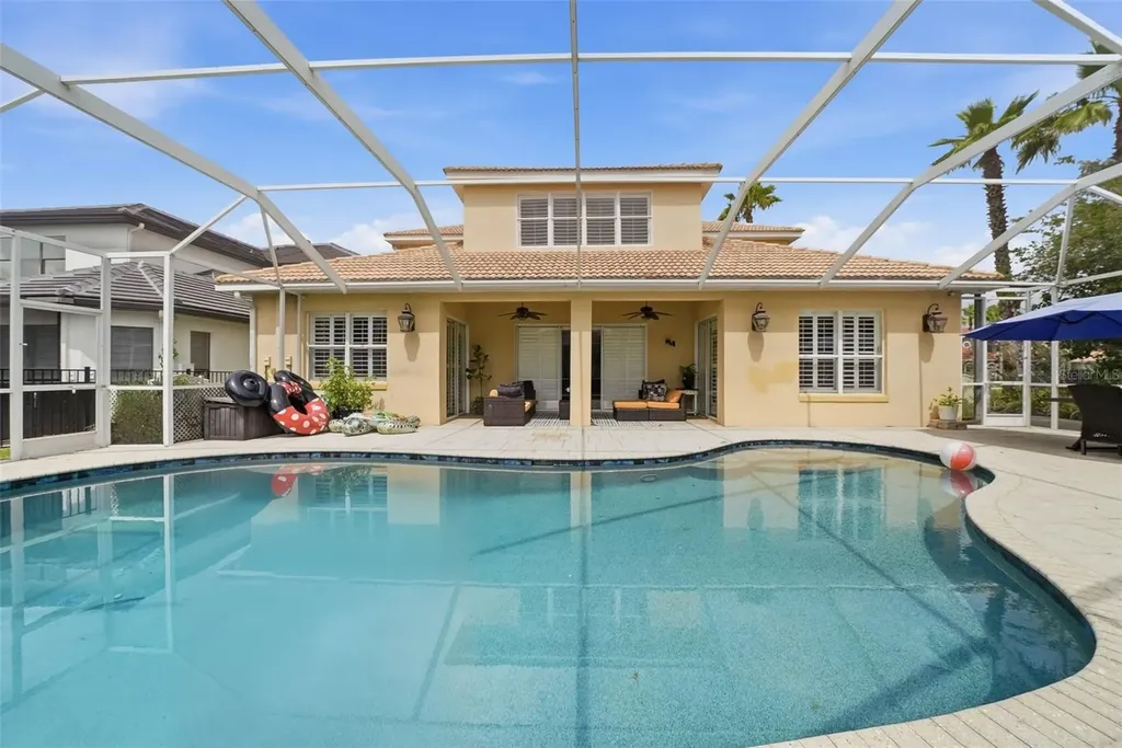 18043 Cozumel Isle Drive Tampa FL 33647