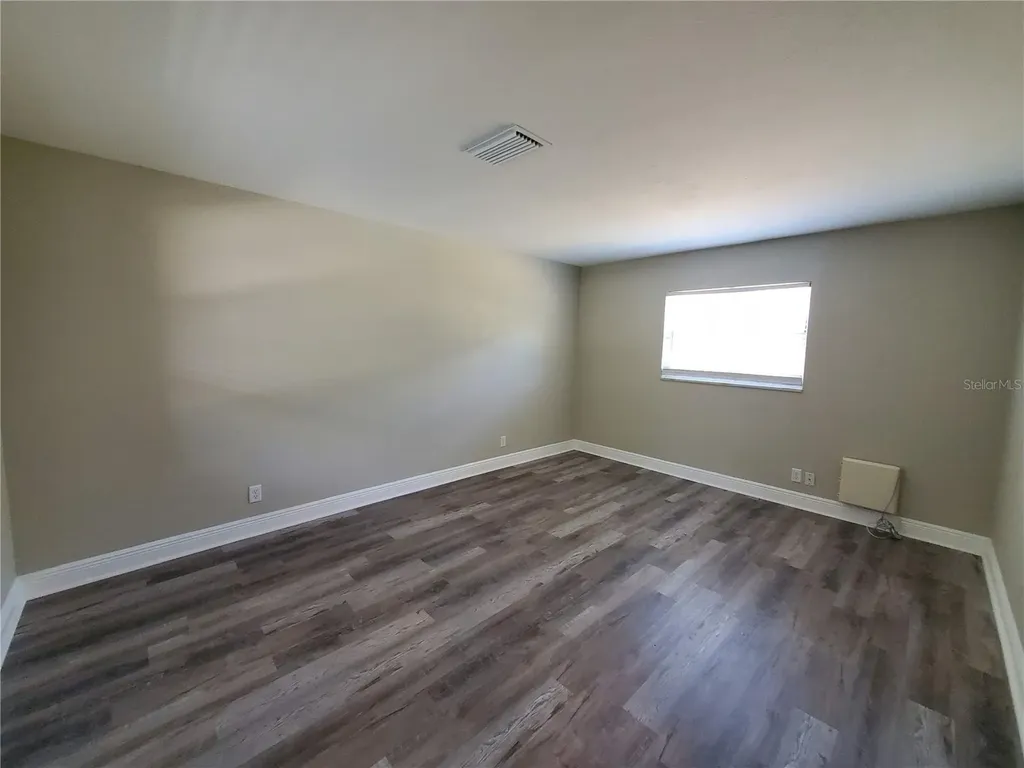 107 W Clay Avenue Brandon FL 33510