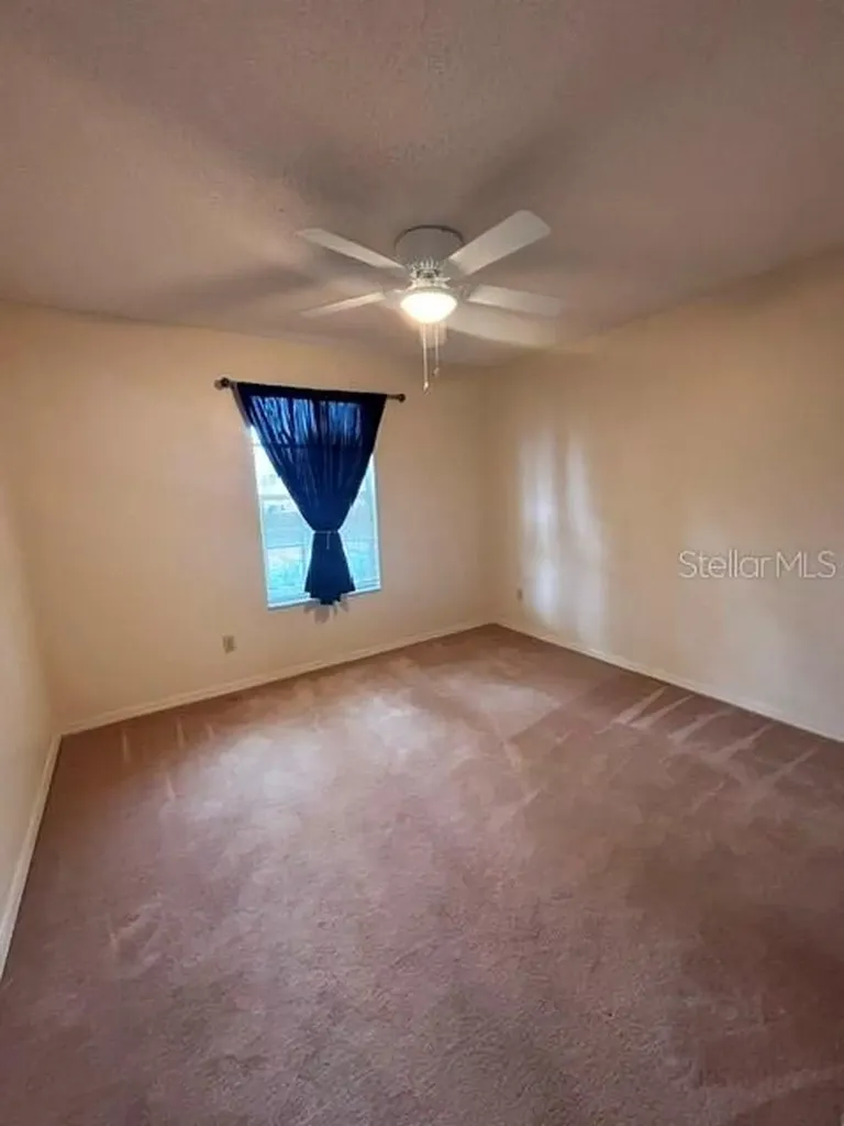 5301 White Cliff Lane Orlando FL 32812