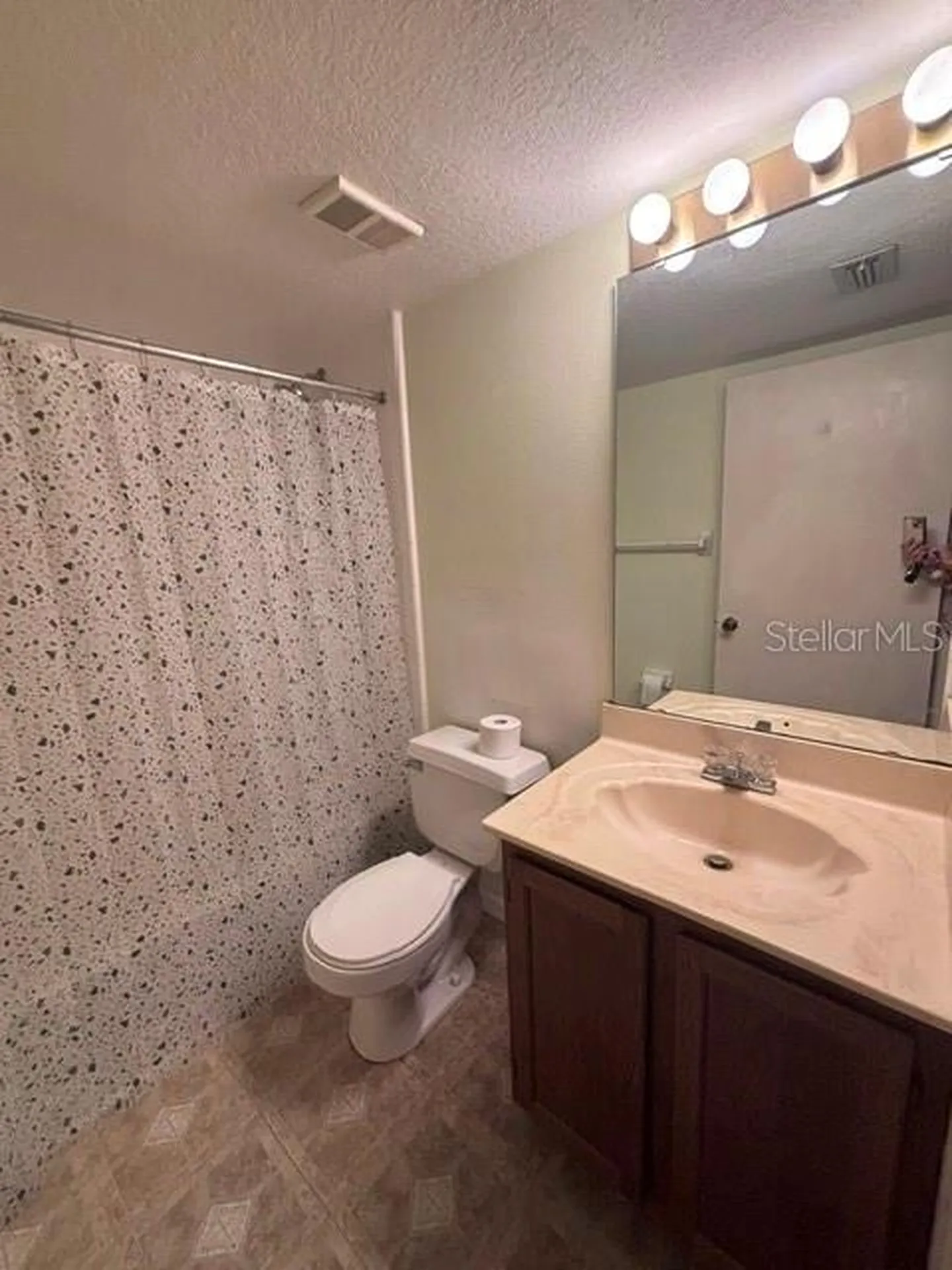 5301 White Cliff Lane Orlando FL 32812