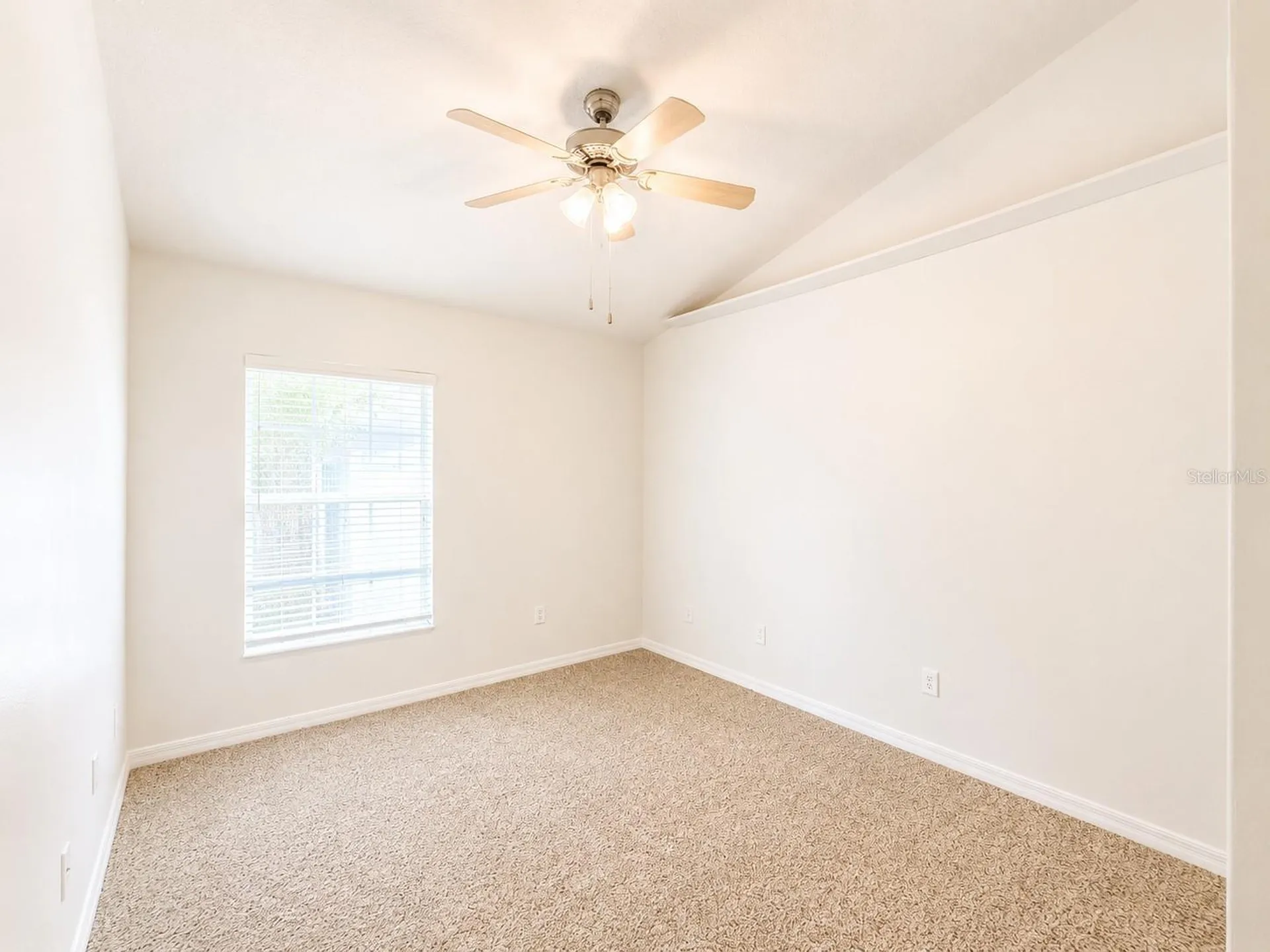 2351 Holly Pine Circle Orlando FL 32820