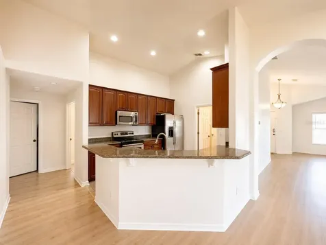 2351 Holly Pine Circle Orlando FL 32820