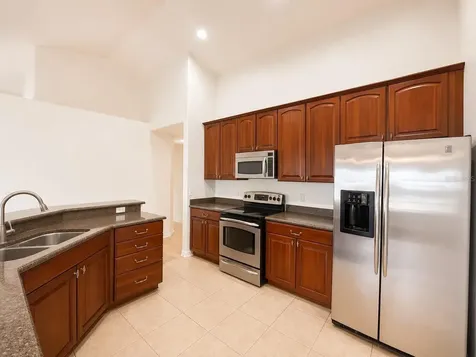2351 Holly Pine Circle Orlando FL 32820