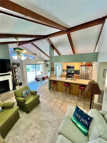 15614 Farnsworth Lane Tampa FL 33624