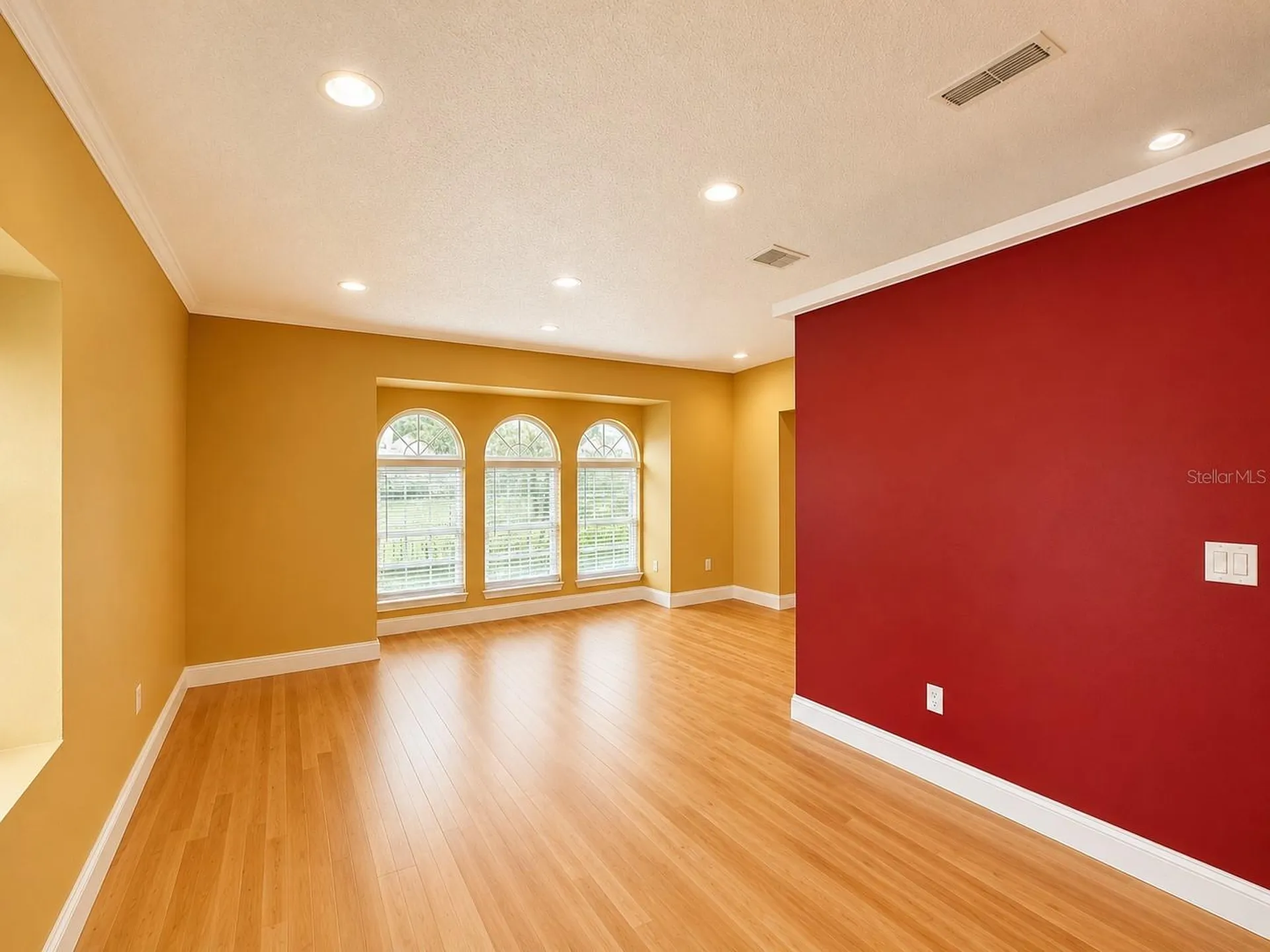 1009 Bartlett Court Oviedo FL 32765