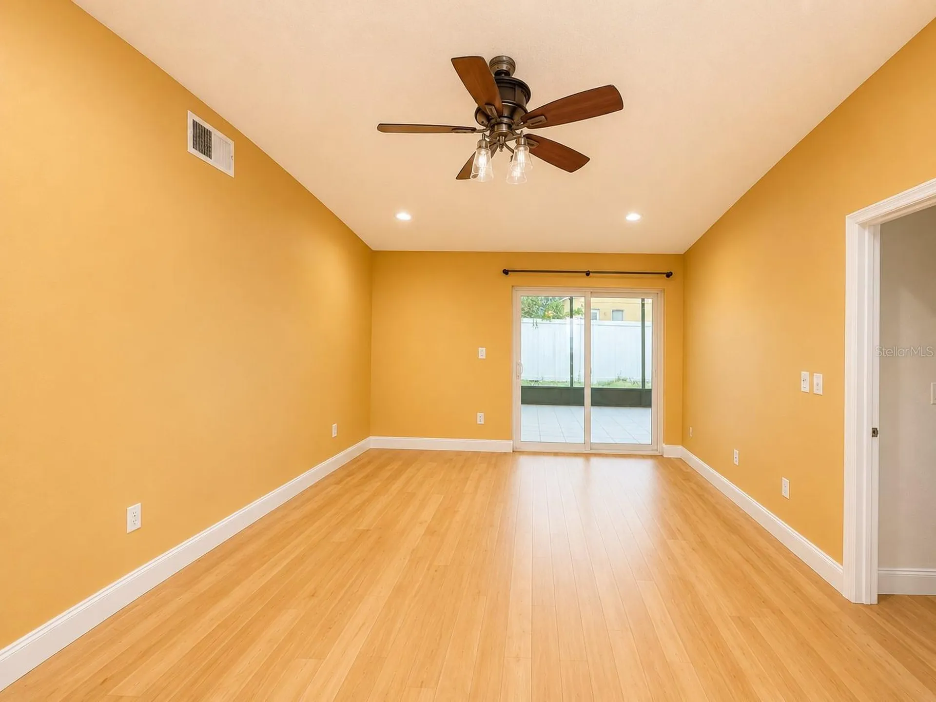 1009 Bartlett Court Oviedo FL 32765
