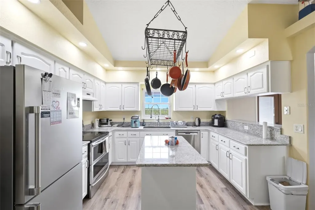 10154 Spring Hill Drive Spring Hill FL 34608