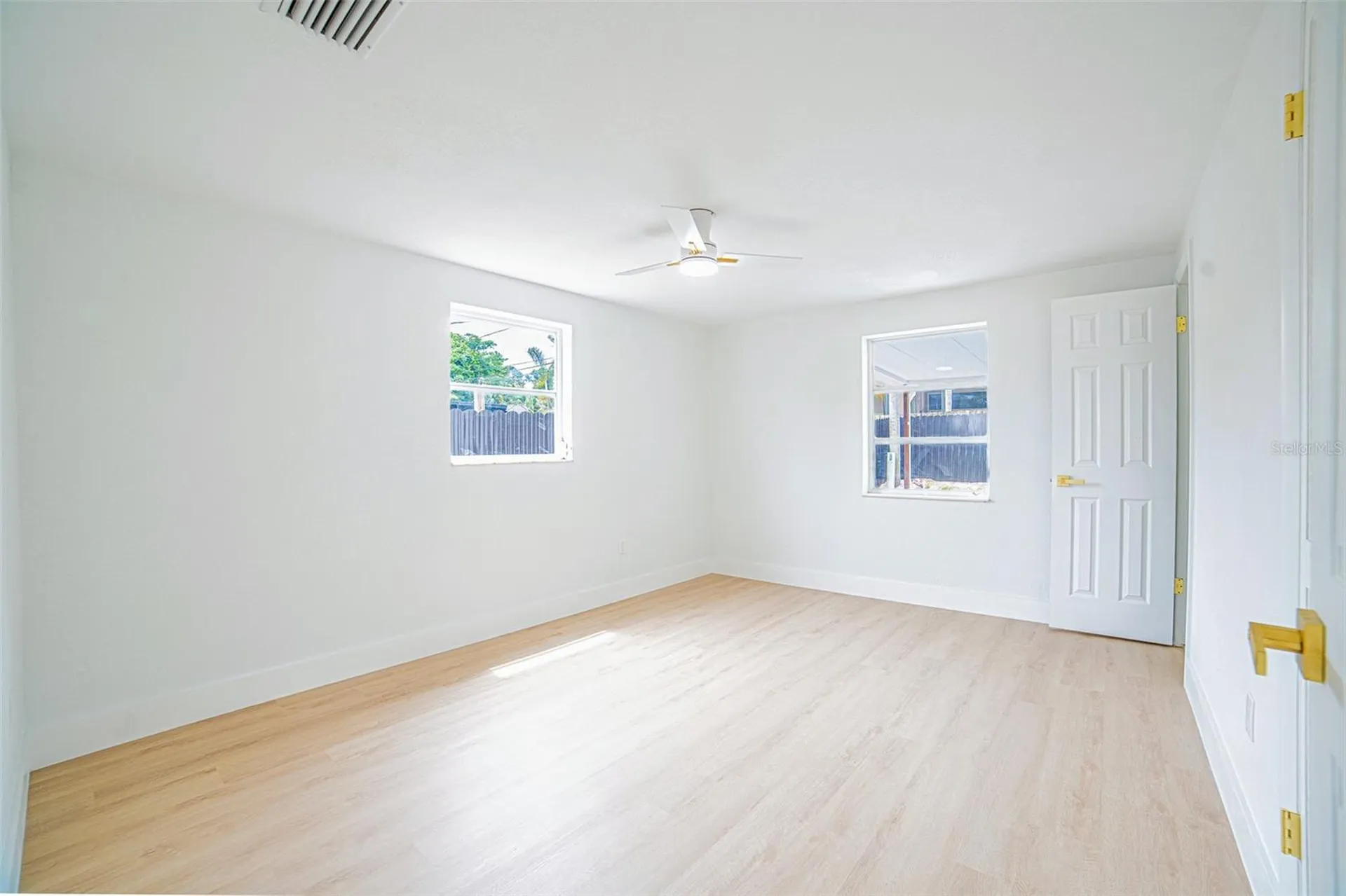 3720 Beacon Square Drive Holiday FL 34691