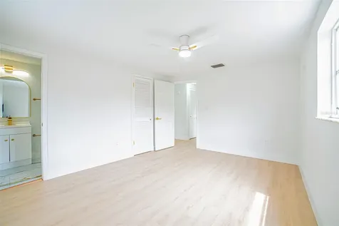 3720 Beacon Square Drive Holiday FL 34691
